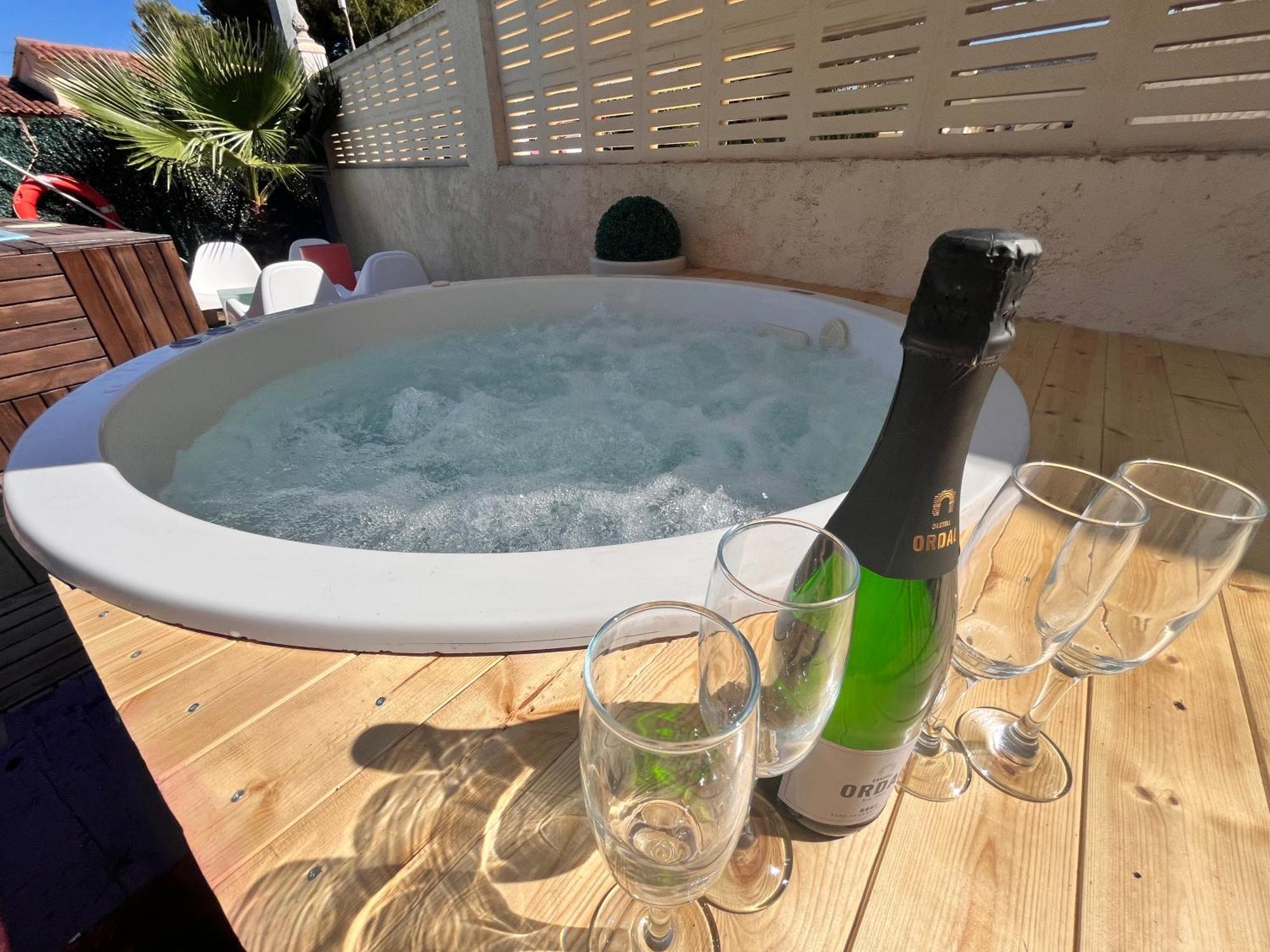 Calpe Chalet Privado Piscina A 5Min De La Playa Y Centro Jacuzzi Barbacoa Wifi Aire المظهر الخارجي الصورة